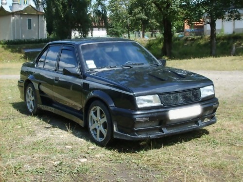 авто з першим фарбуванням 1