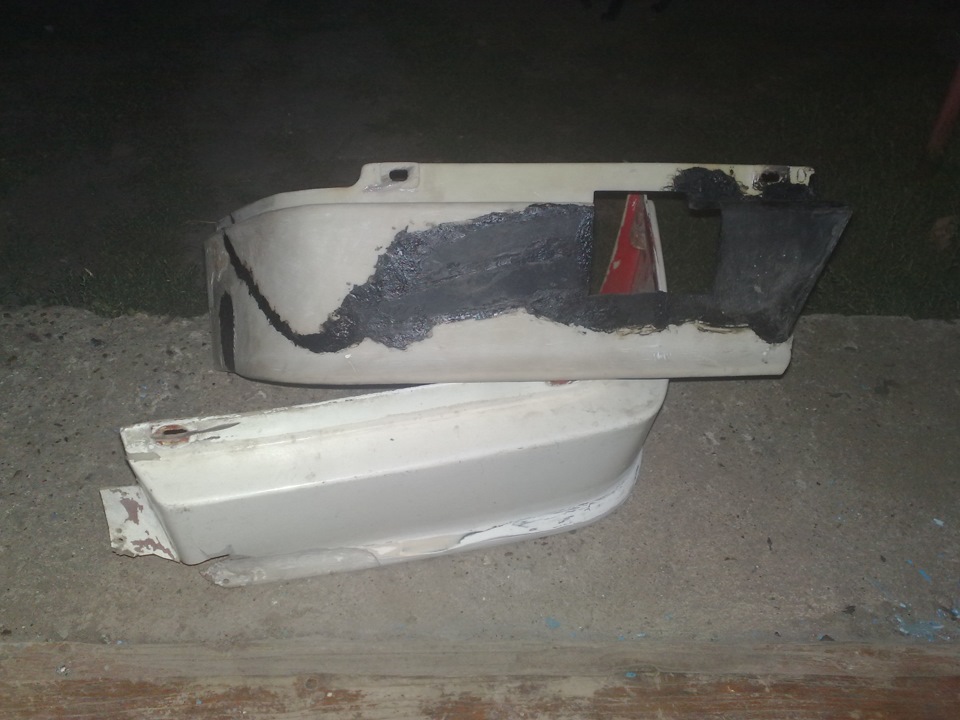 спідниця або нижня губа продовження 3