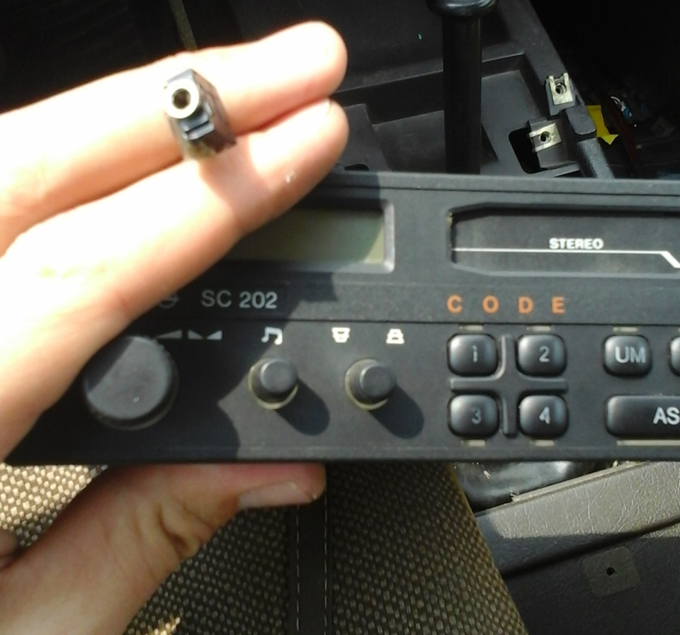 Blaupunkt SC202 впровадження AUX 2