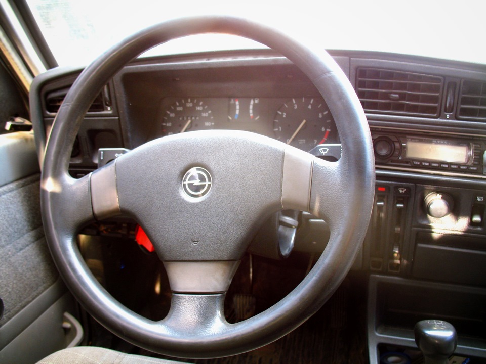Руль Vectra GT 1