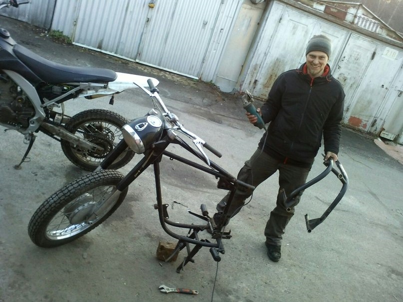 мотик 1