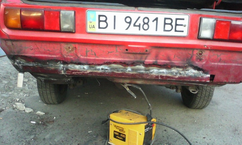 другий день маю її ззаду... 1