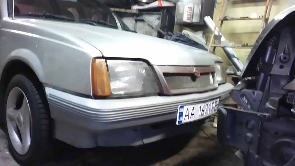 Приколхозив грати