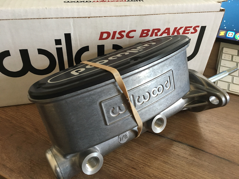 Гальма. Частина 2. Гальмівний циліндр Wilwood Brakes 7/8 inch diameter 2
