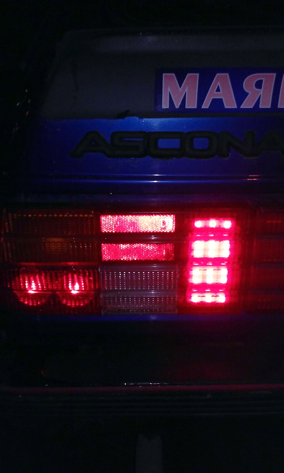 Світлодіодні стопи та габарити Ascona 5