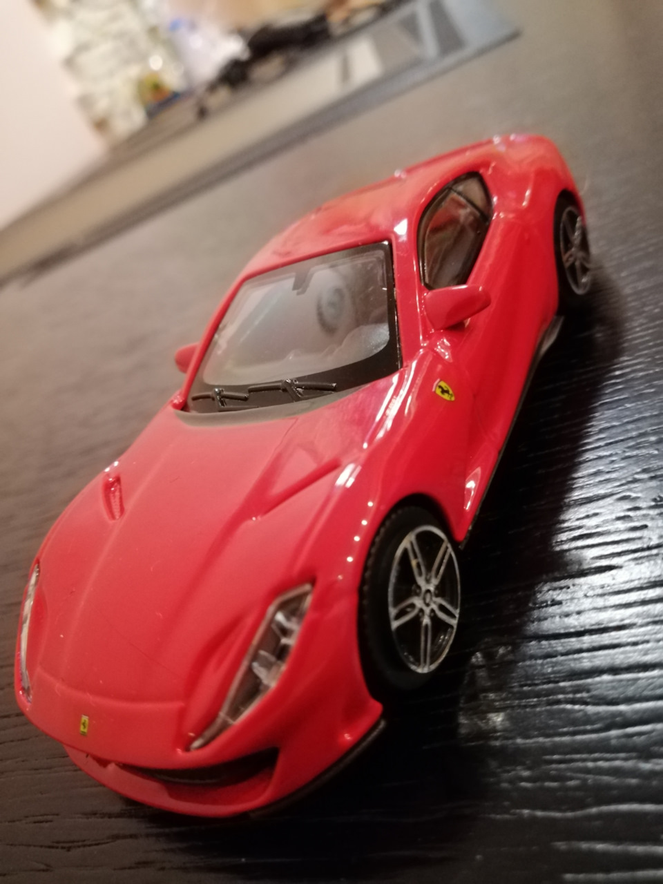 Купиви з сином Ferrari 812 Superfast 😎 1