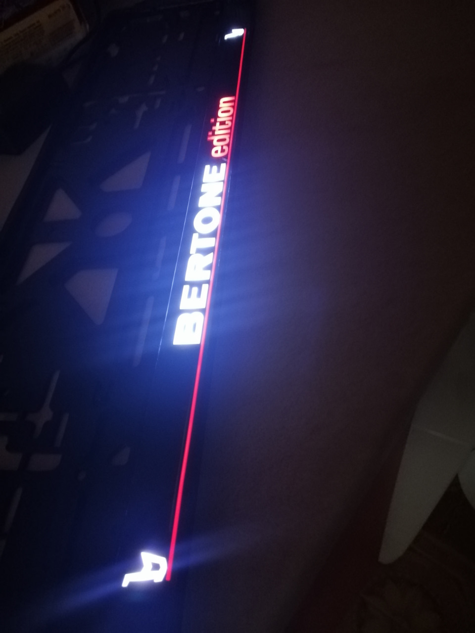 Нова Led рамка під номери 1