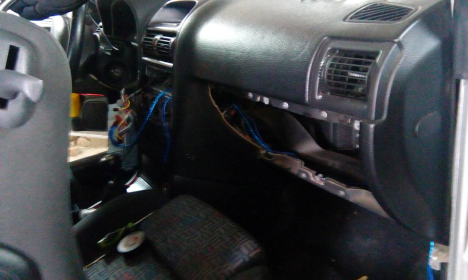 Поставив саб JBL 3