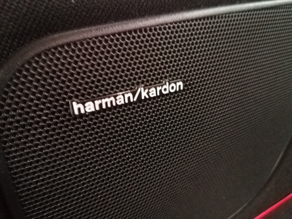 Шильдики Harman Kardon 3
