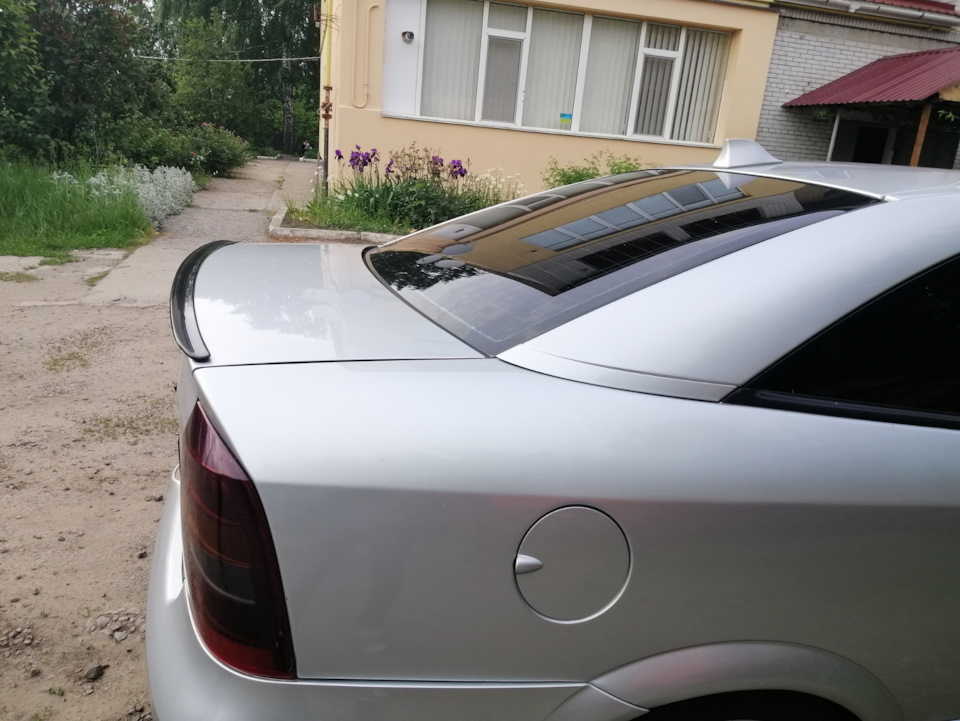 Встановлення Лип Спойлера на Берту 3