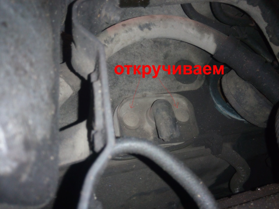 Як міняти грубку на Астрі або чому вона тече ... Печка текла, текла і я її полагодив))) 2