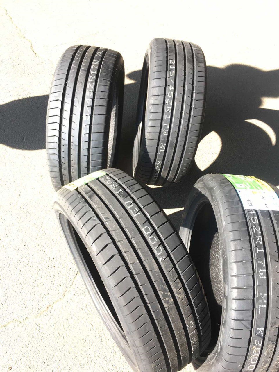 Диски R17 Aluett. Гума Kapsen Papide K3000 215/45 R17 3