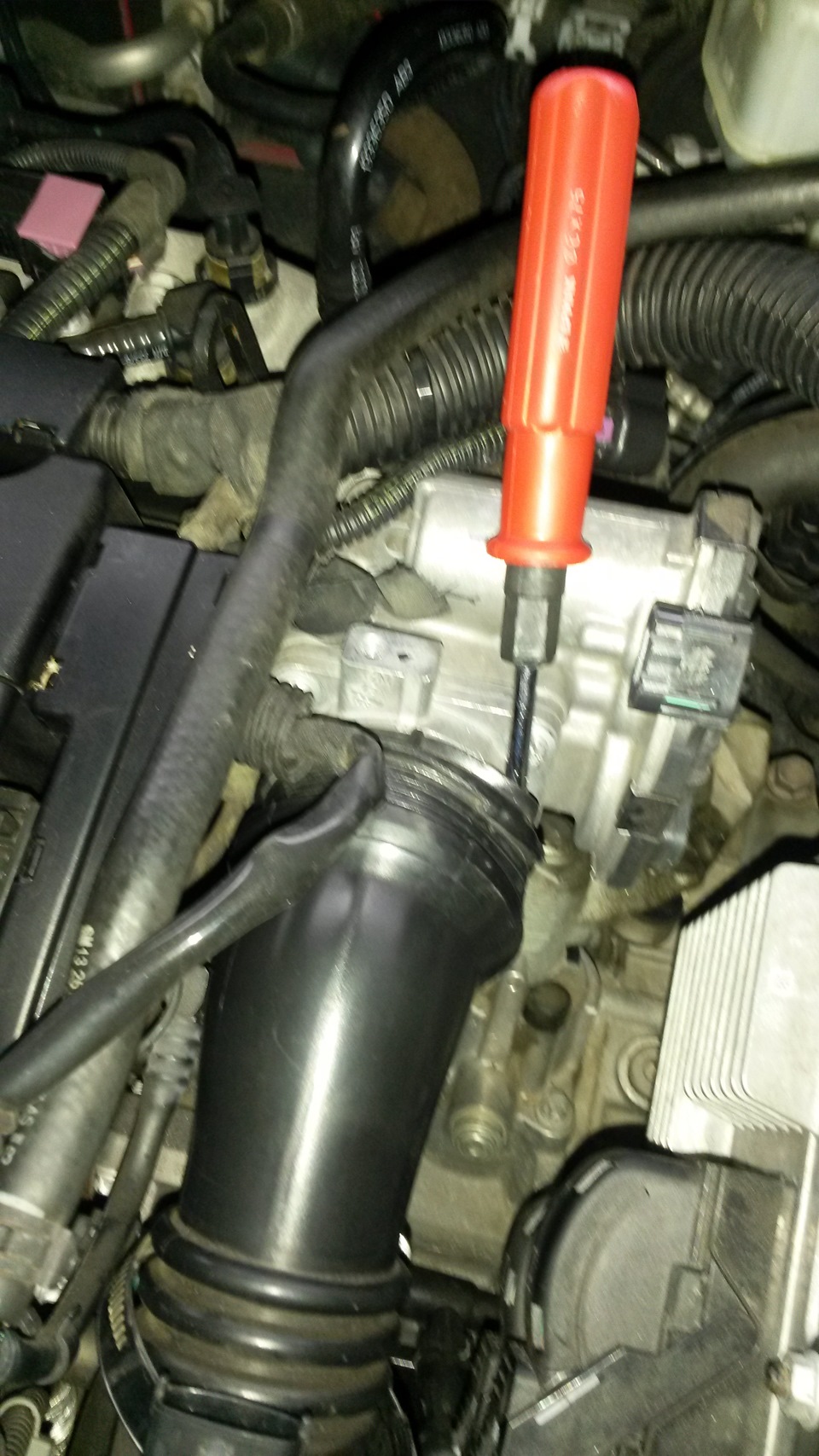 Чистка дросельної заслінки 1.6t 5