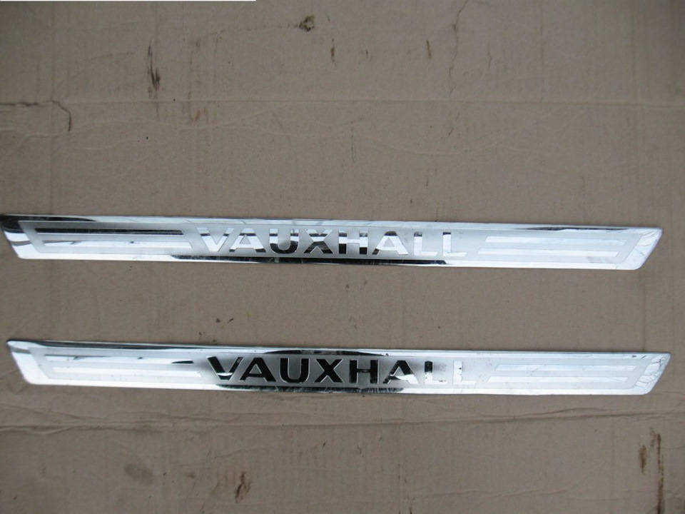 Накладки порогів від Astra J GTC (vauxhall) 3