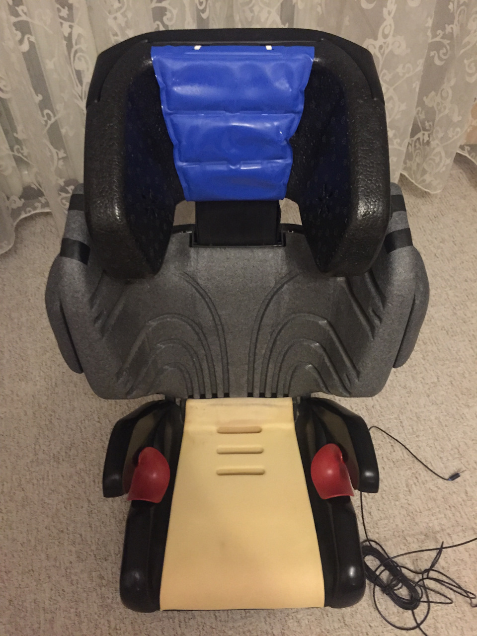 Дитяче автокрісло Recaro Monza Nova 2 SeatFix 3