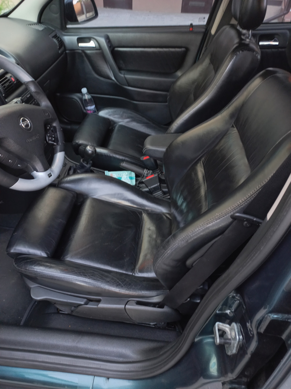 Встановлення шкіряного салону Recaro 4