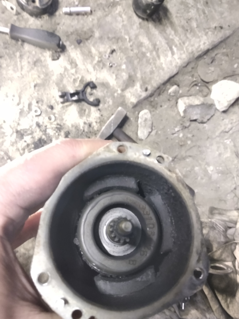 Opel Astra G пилець стартеру, заміна. 2