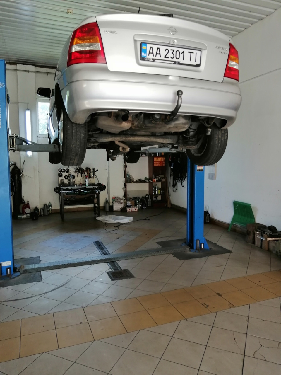 Заміна піддону та задньої подушки двигуна. 2