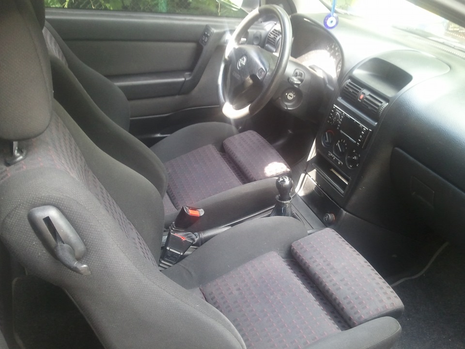 Встановлення довгоочікуваного салону Recaro 5
