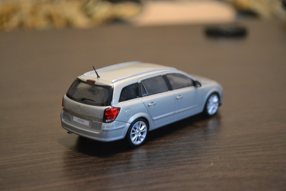 Масштабна модель Opel Astra 1:43 5