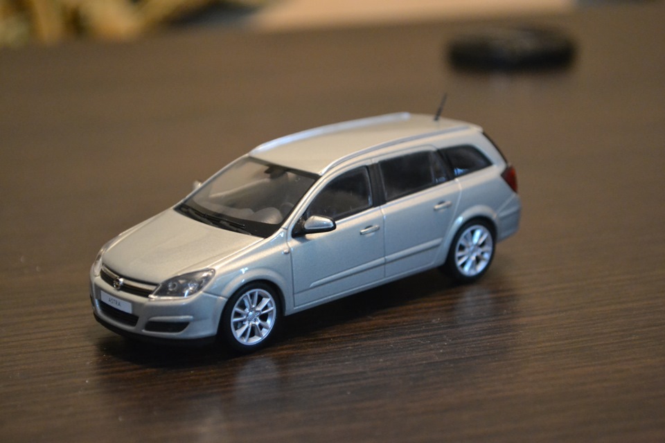 Масштабна модель Opel Astra 1:43 1