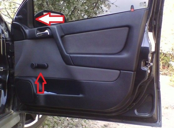 Докомплектація автомобіля або склопідйомники 1