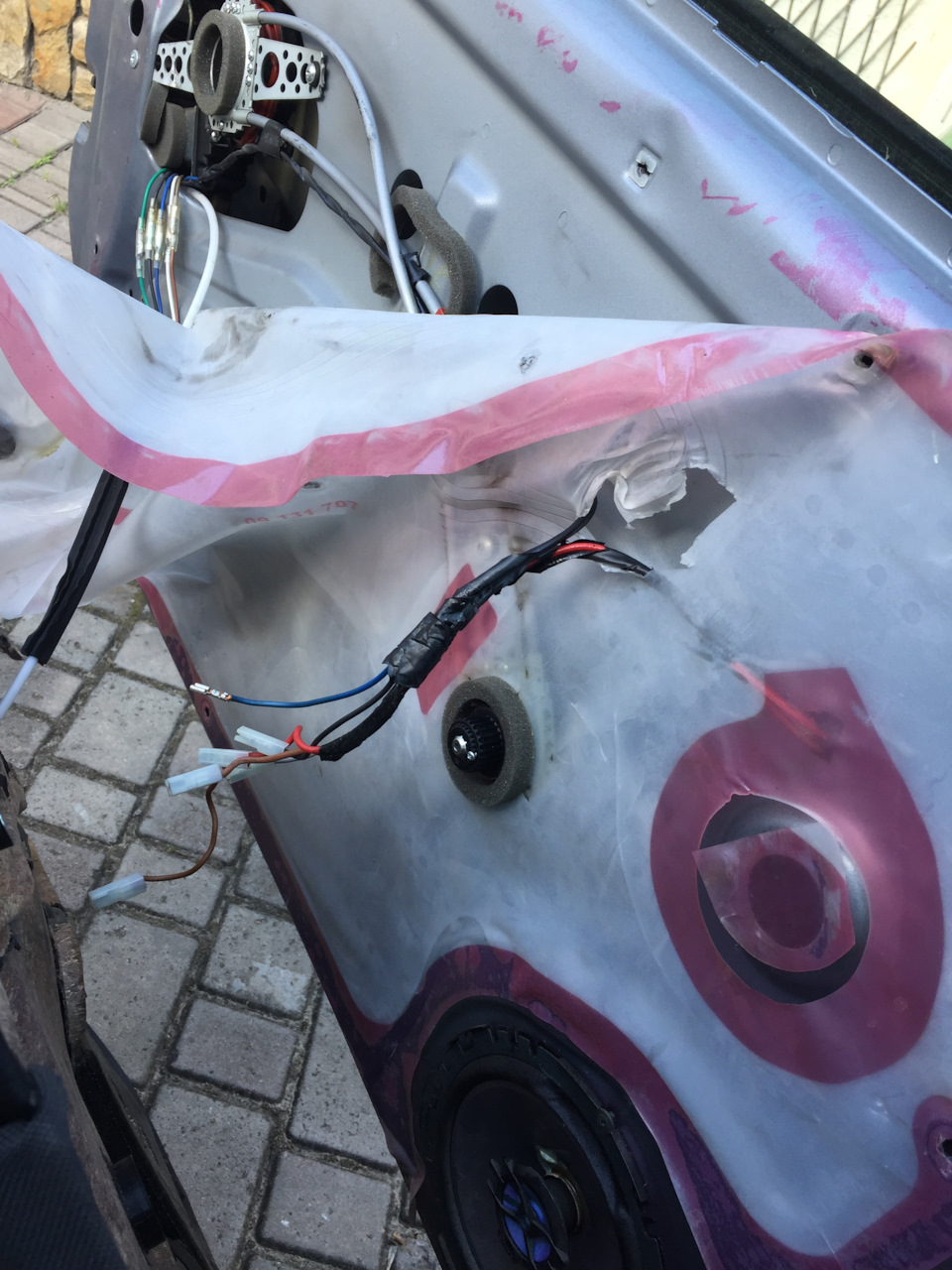 Колгосп та його наслідки або чому течуть двері... 4
