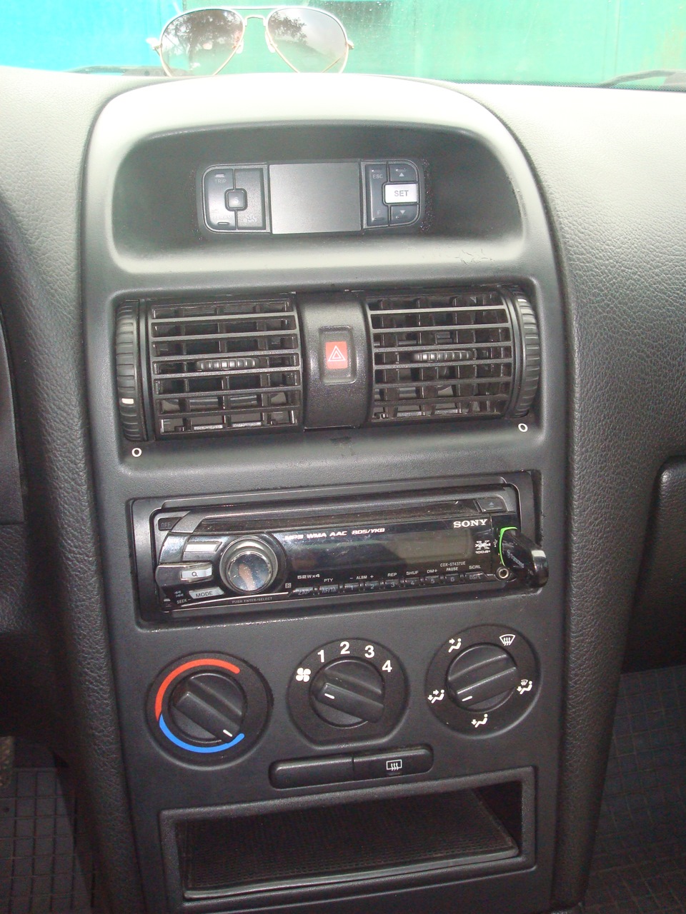Перенесення Multitronics VC-731 на місце штатного БК 4