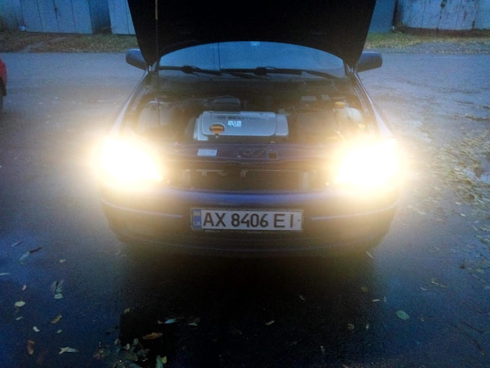 Заміна ламп ближнього світла OSRAM 3