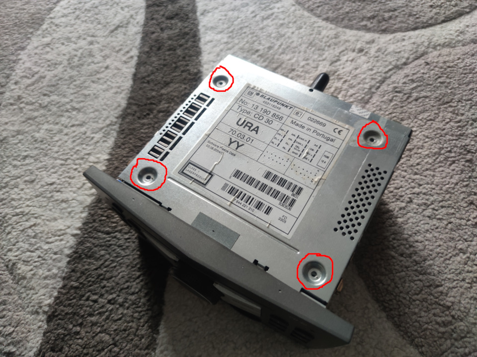 CarPass із магнітоли Blaupunkt CD30 1