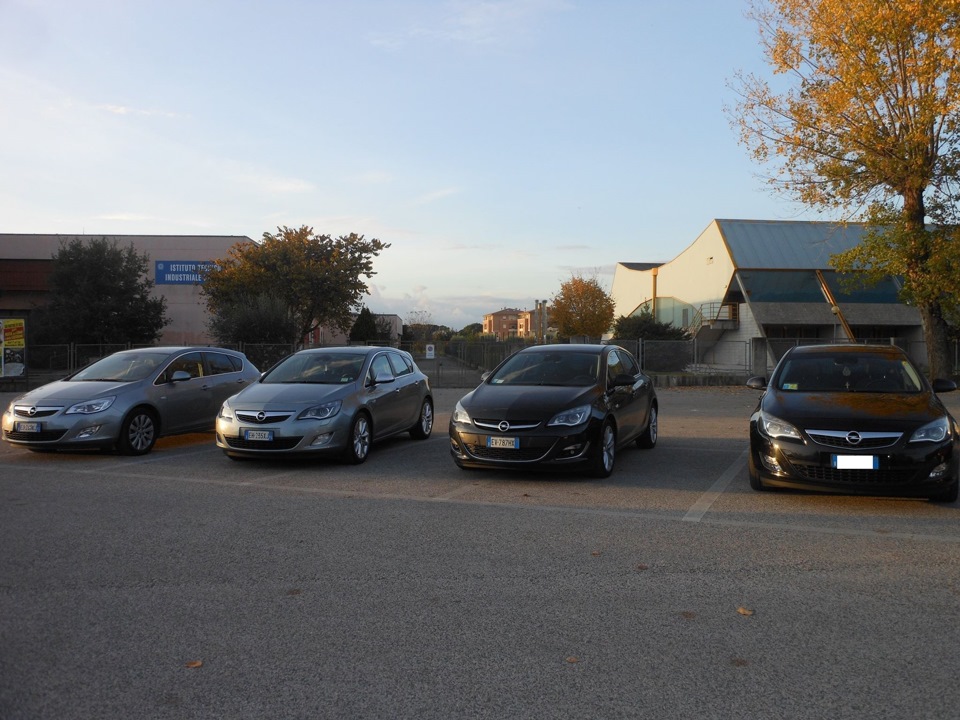 OpelAstraJClub2012 4