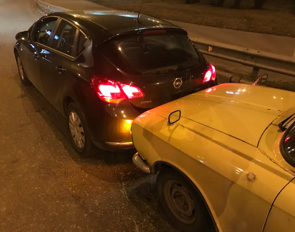 З дитинства люблю Москвичі...