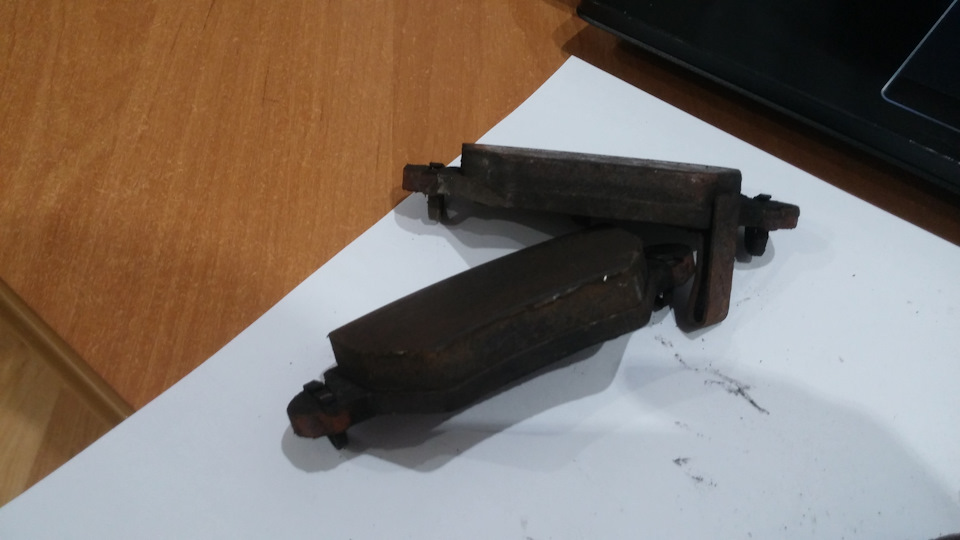 Підкажіть будь ласка стан колодок. Обновлено 2