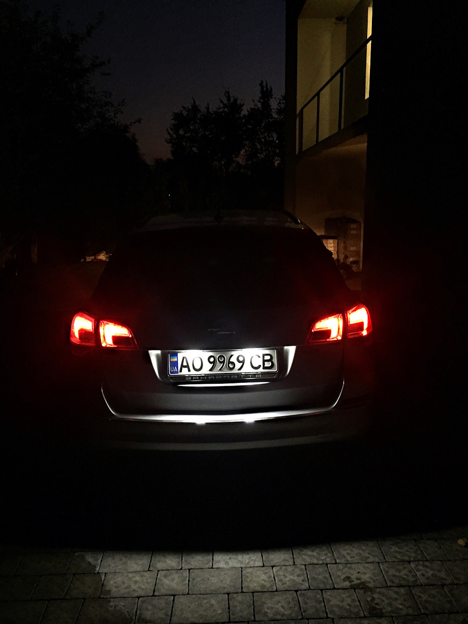 LED підсвічування номерного знака без помилки. 4