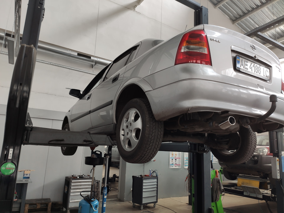 Заміна мастила АКПП Opel Astra G (F13). 5