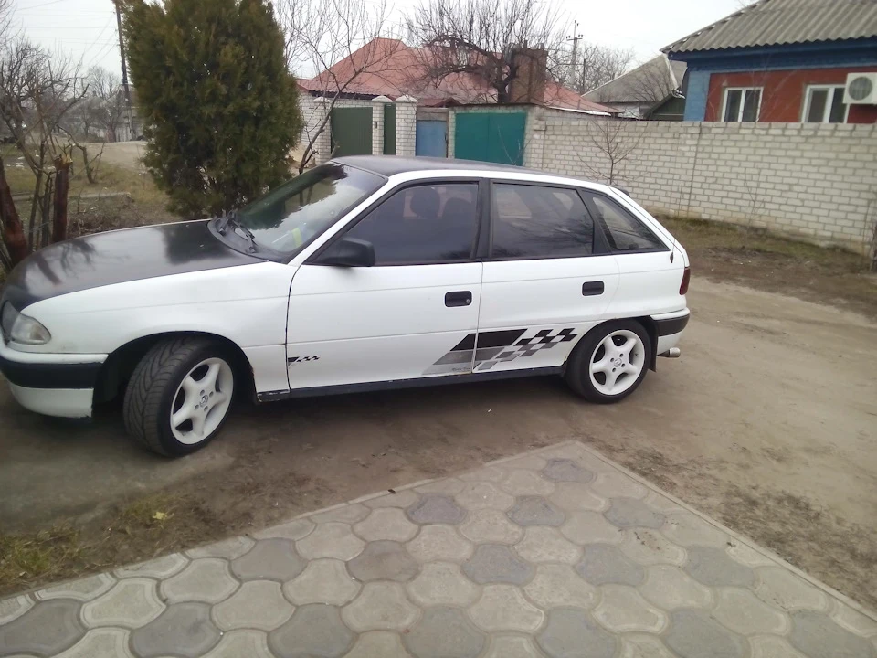 Поставив R15