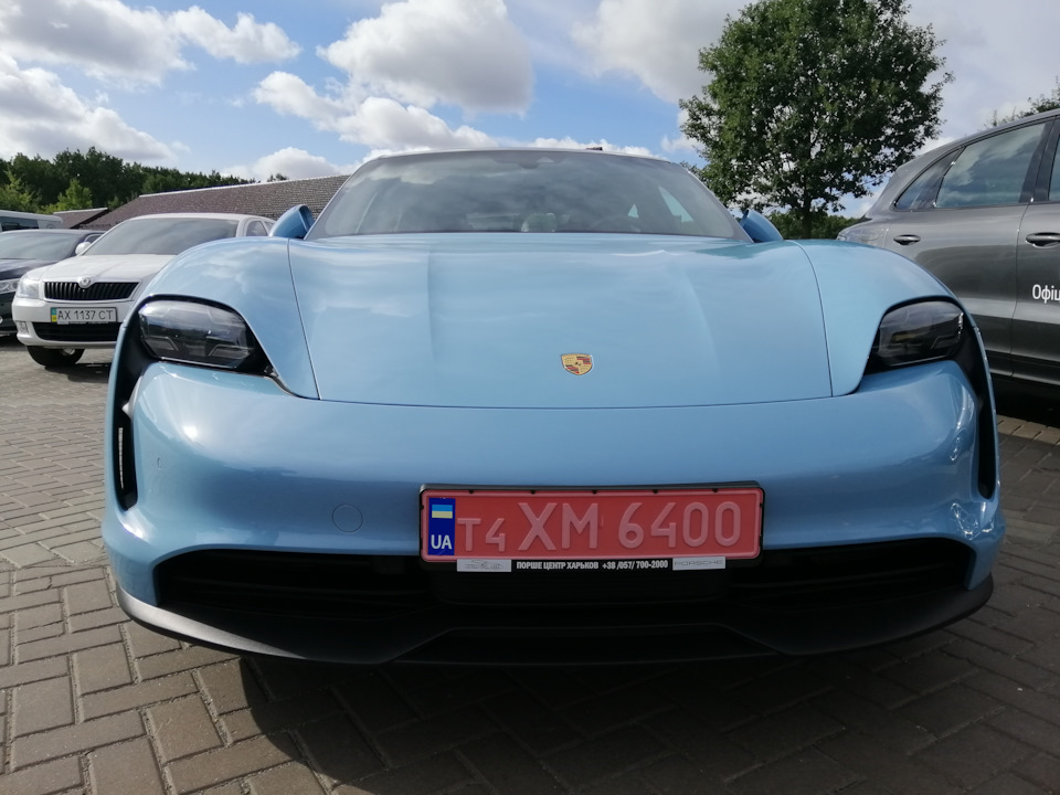 Porsche Taycan 4S 5