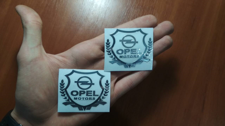 наклейка Opel Motors 4
