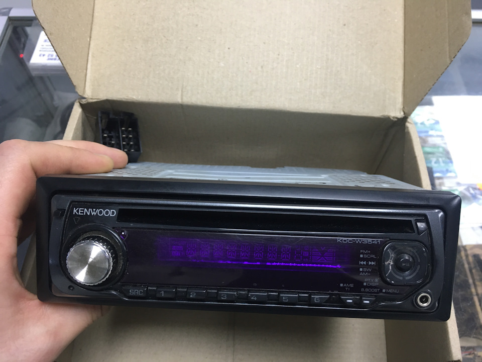 Мафон - Kenwood KDC-W3541 1