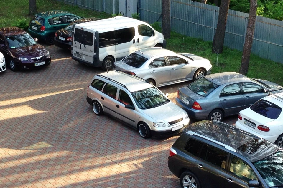 Паркуюсь як дебіл