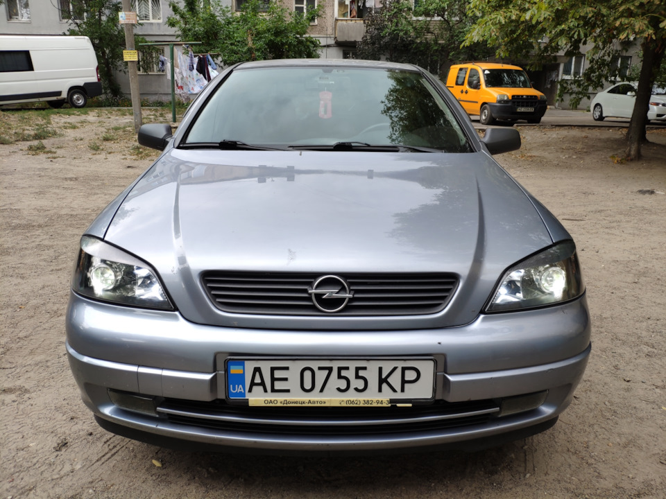 Встановлення біксенонових лінз на Opel Astra G 1