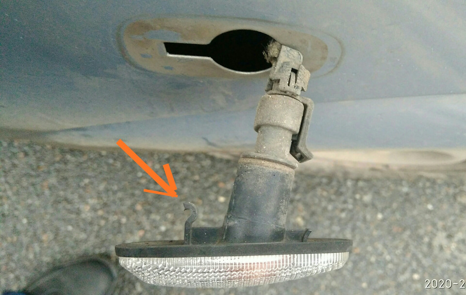 Заміна поворотника Astra G 1.6 16V Z16XE 2