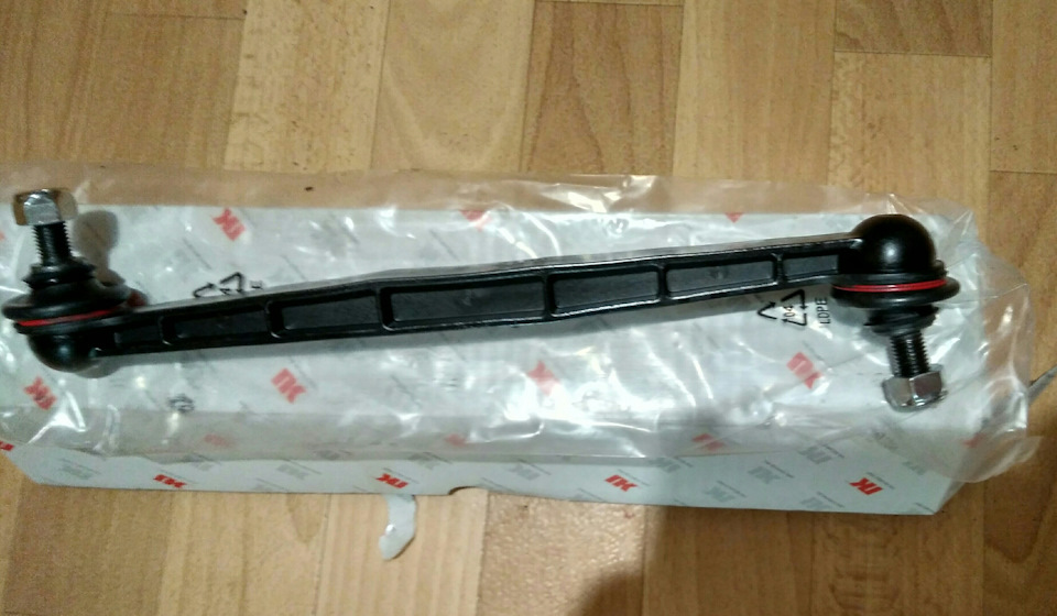 Заміна стійок стабілізатора Astra G CC 1,6 16V 1