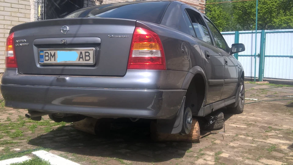 Гальмові барани та супорти в колір!