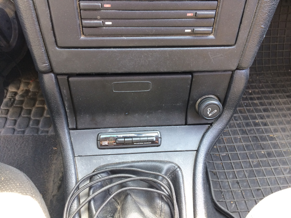 Розетка 12V замість прикурювача 1