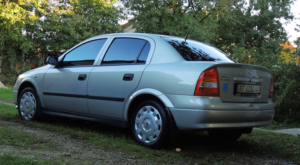 Очистив бітум з кузова авто 4