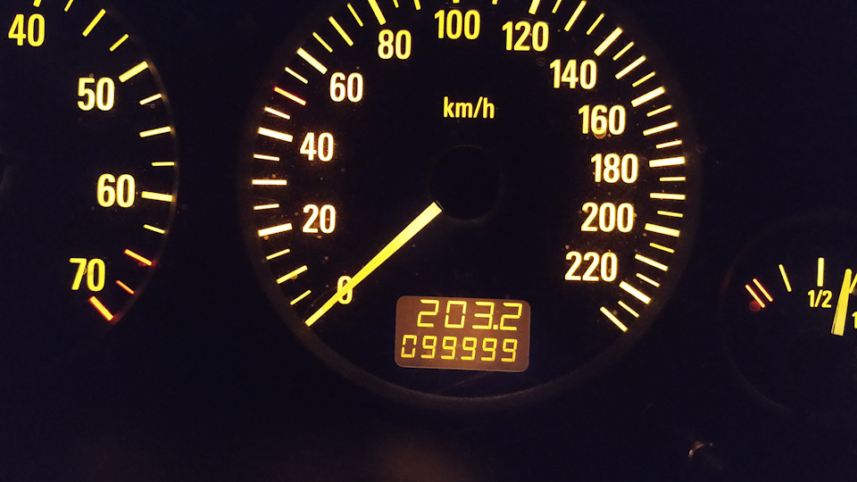 Розміняв 100000 1