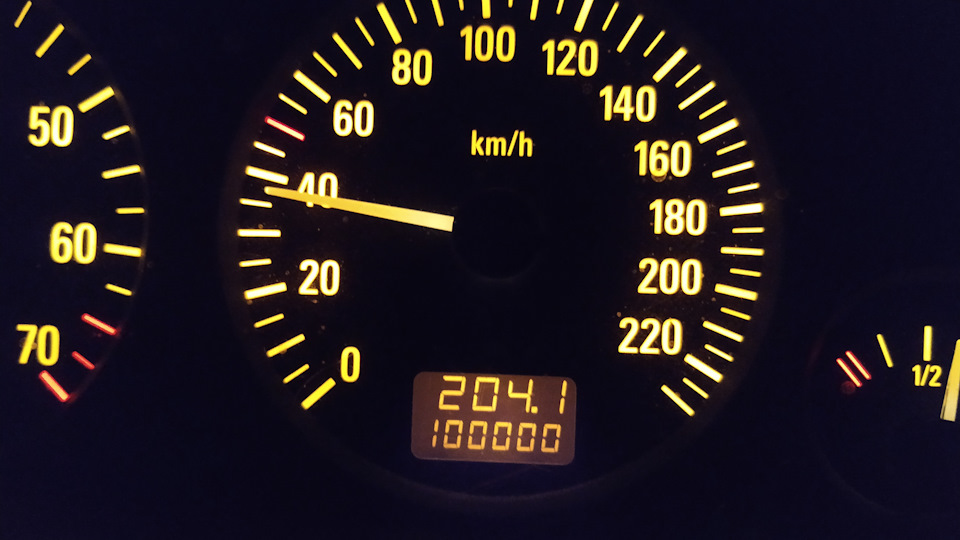 Розміняв 100000 2