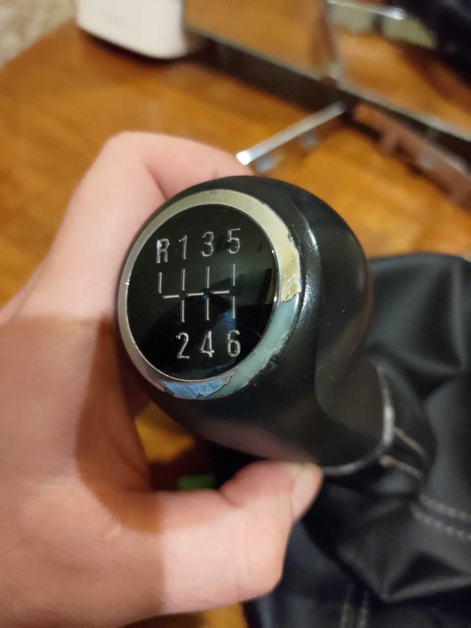 Ручка КПП VXR в Opel Astra H 1