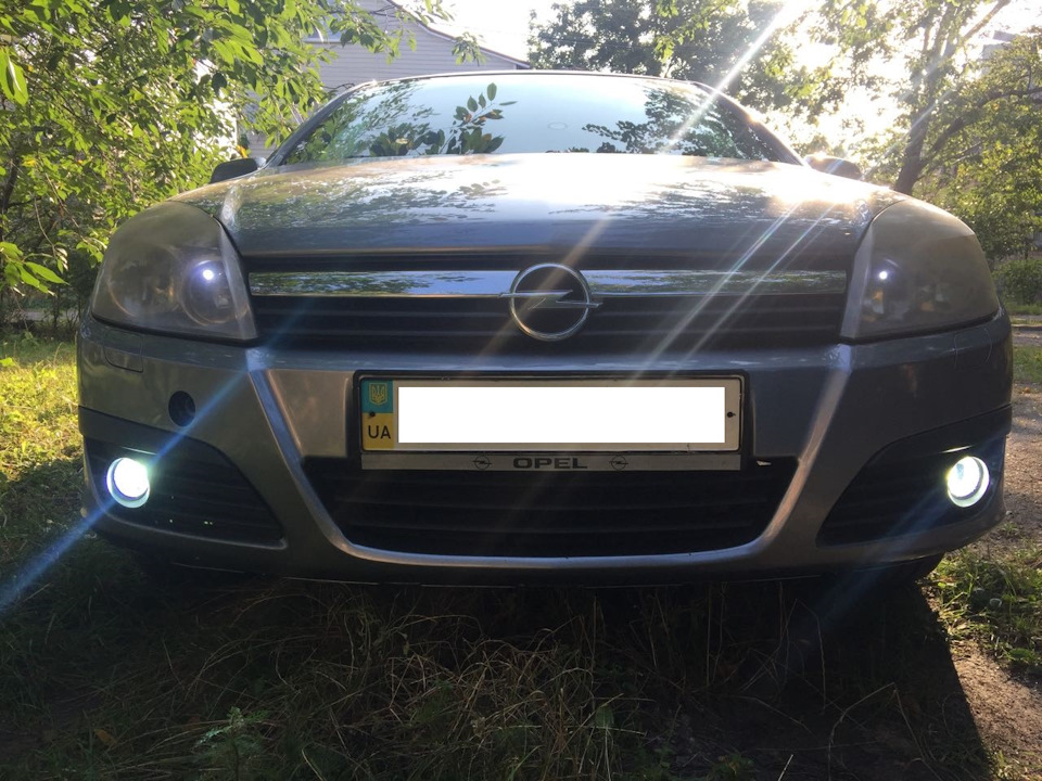 Змінив лампи з 6000 на 5000 кельвінів у ПТФ 1
